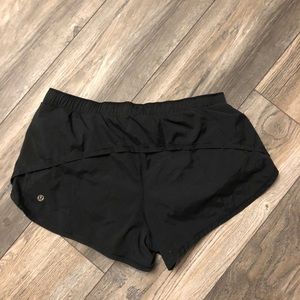 Lulu Lemon run short size 12